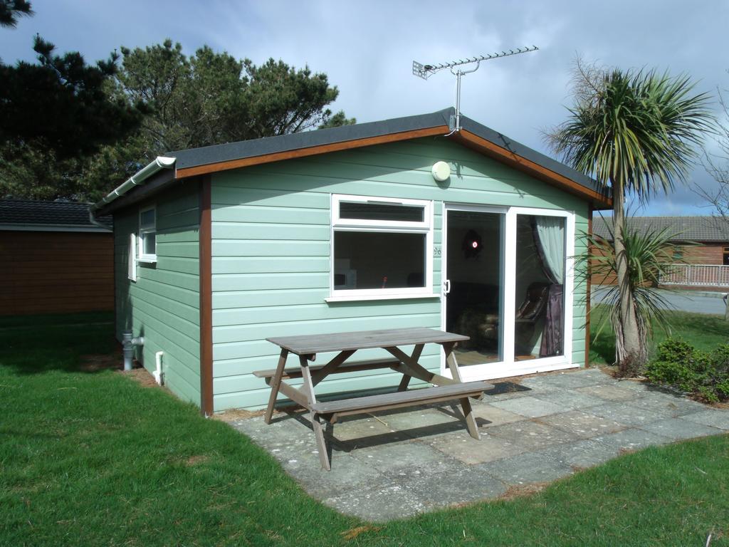 Atlantic Bays Holiday Park Saint Ervan Exterior photo